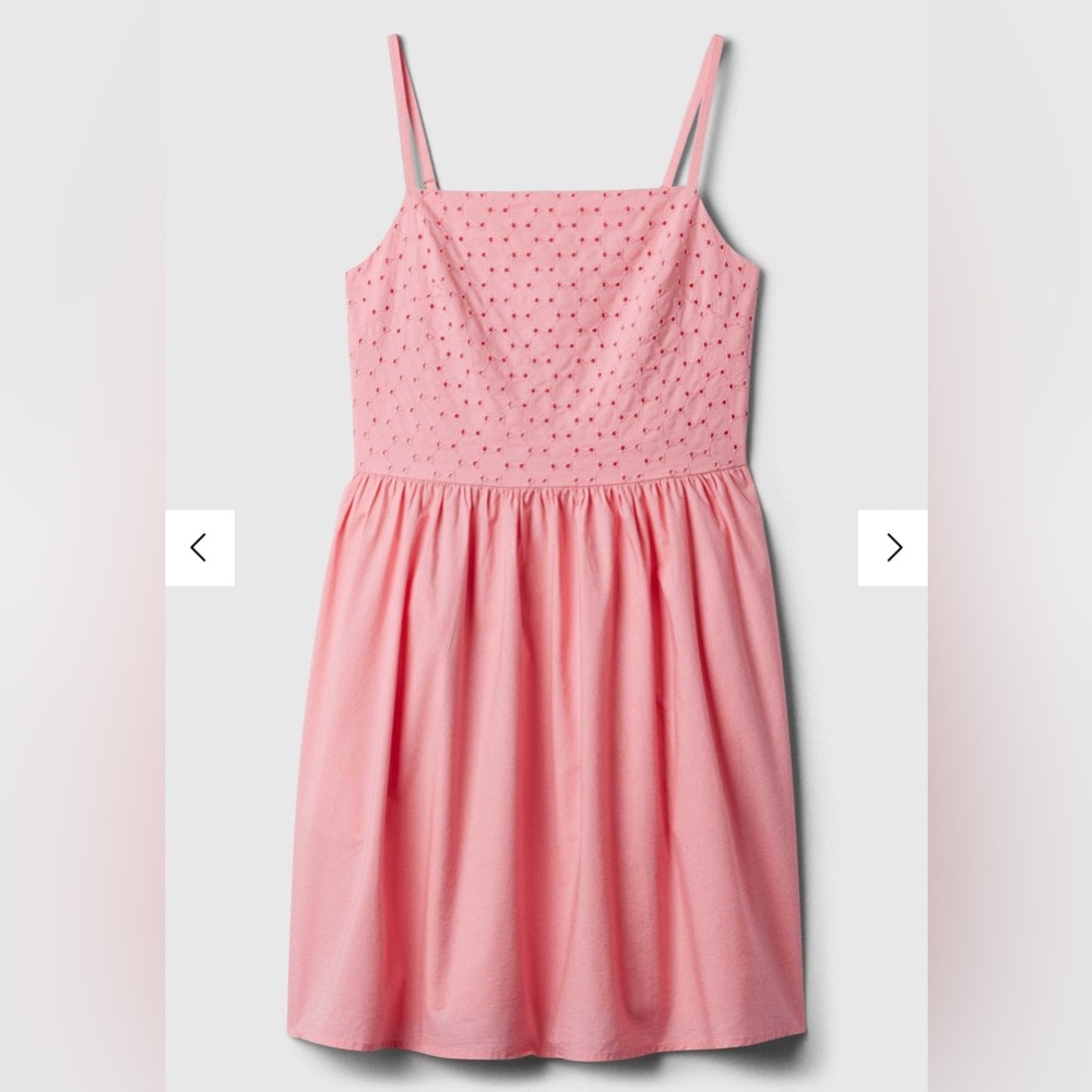 🎀Brand New Squareneck Eyelet Mini Dress🎀